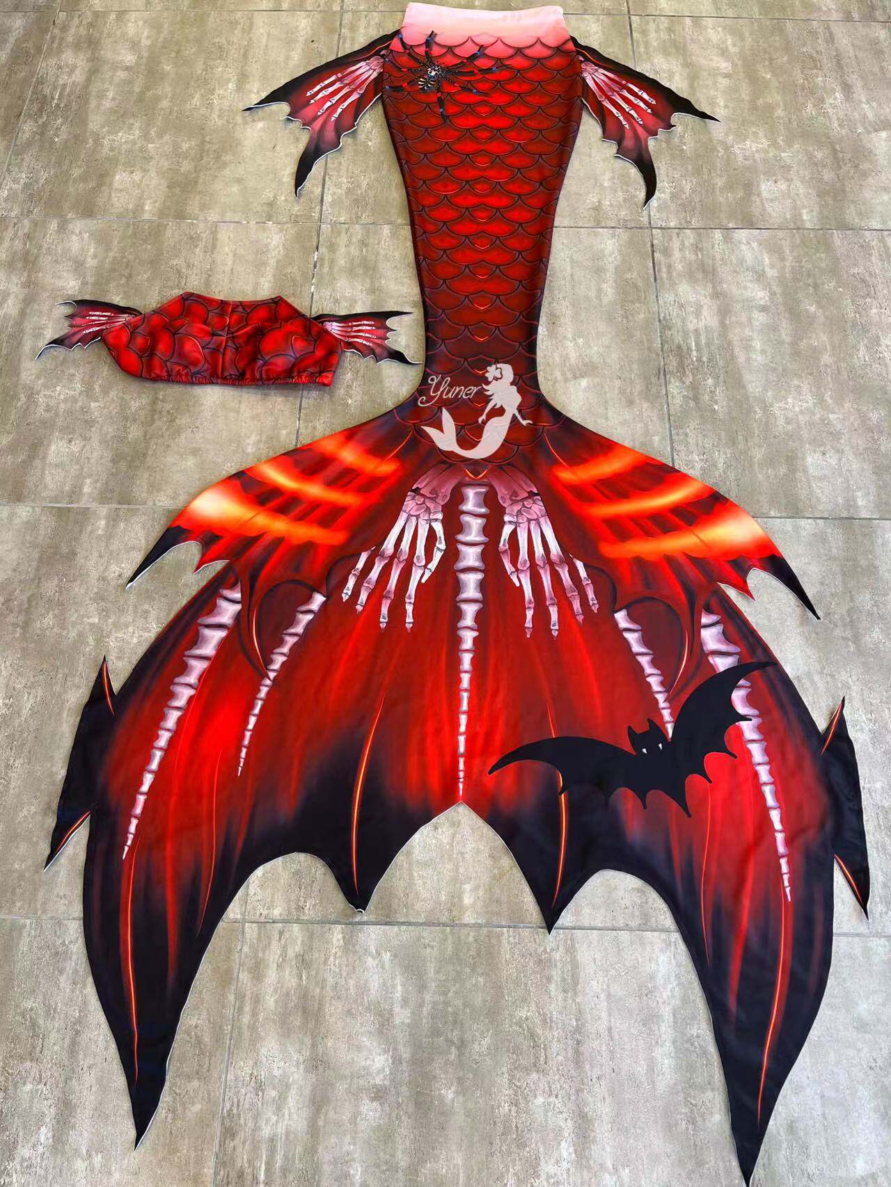 Aquarium Fishes - Original Male And Female Mermaid Fish